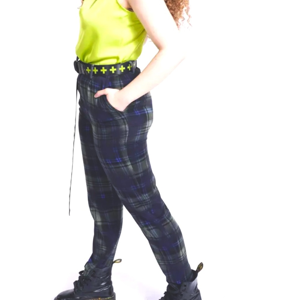 BP. + Wildfang Elastic Back Print
Pants